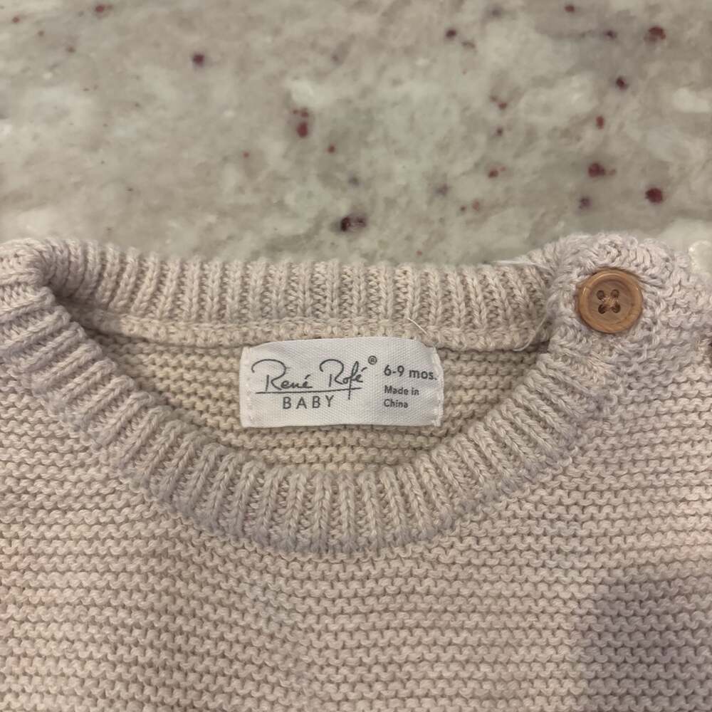 Rene‎ Rofe Bear Knit Sweater - Picture 2 of 3